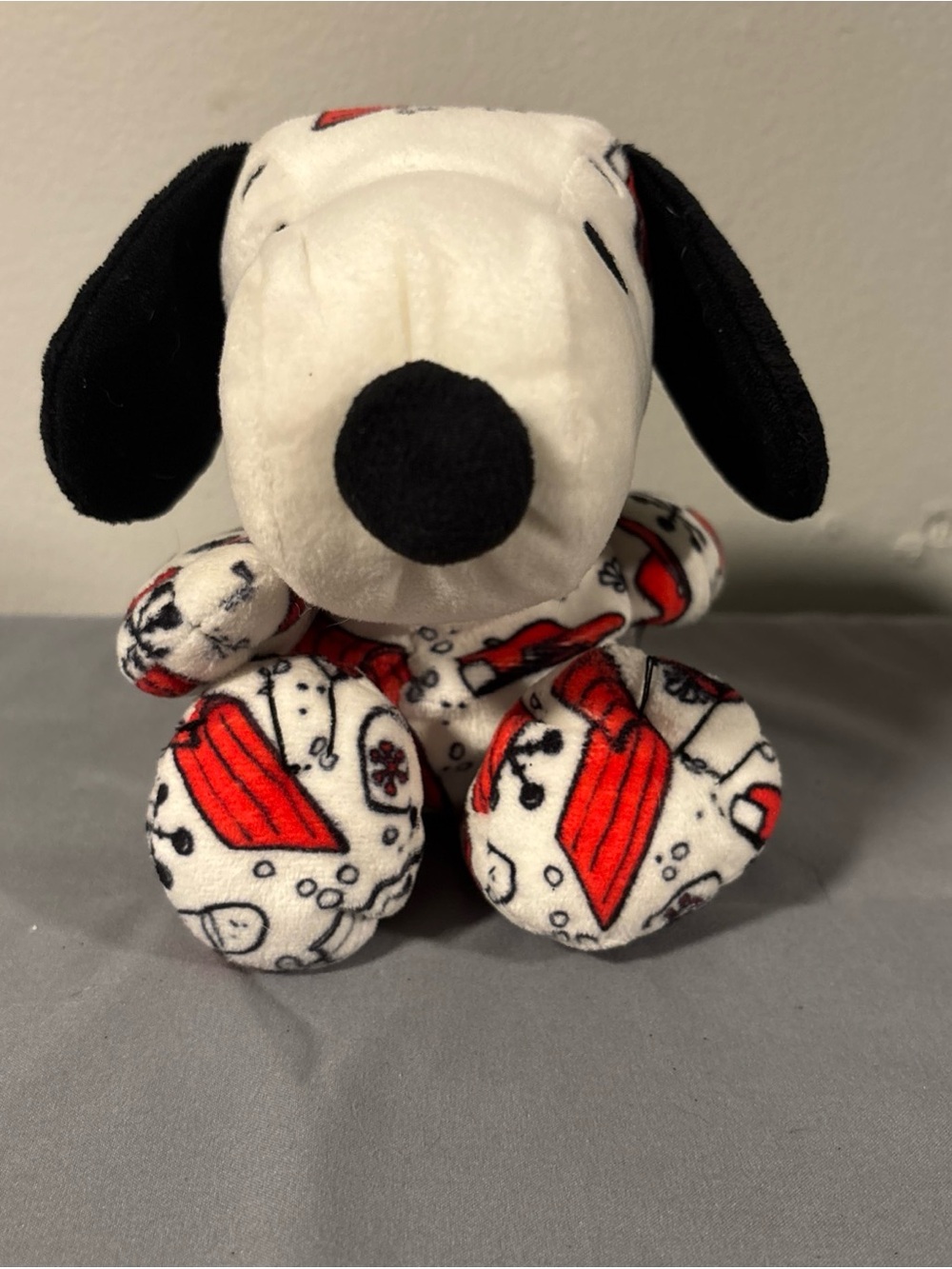 Hallmark Snoopy Plush in White, Black & Red Pattern